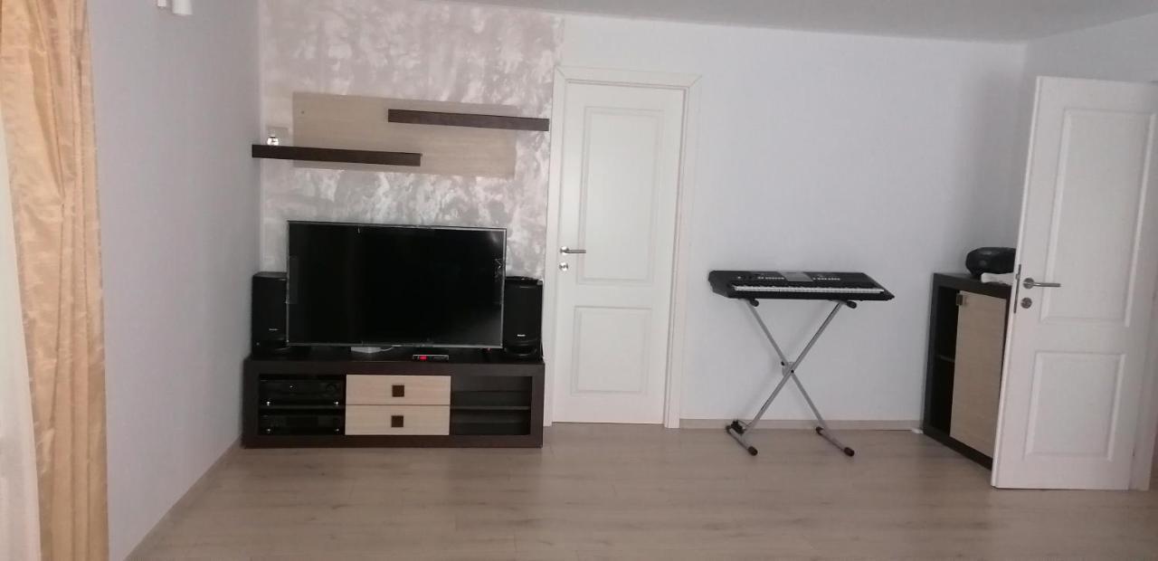 Casa Aris Lepsa Vrancea Hotel Luaran gambar
